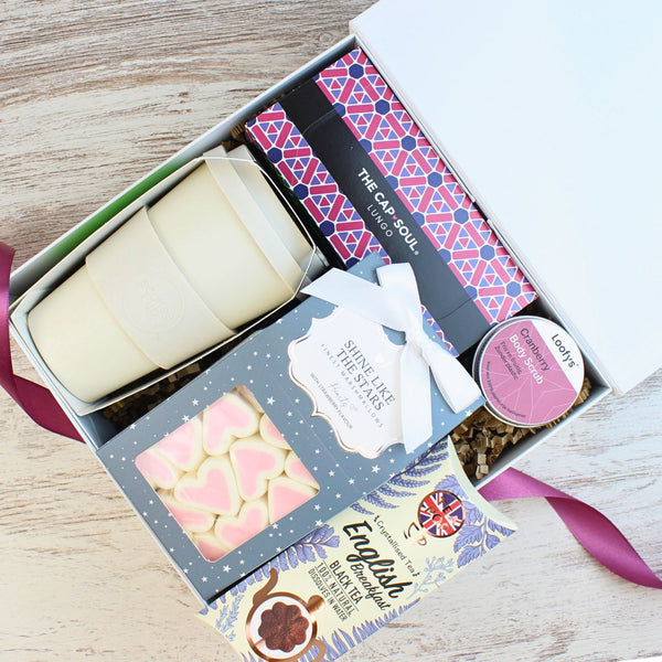 Box Sweet & Cozy Treats